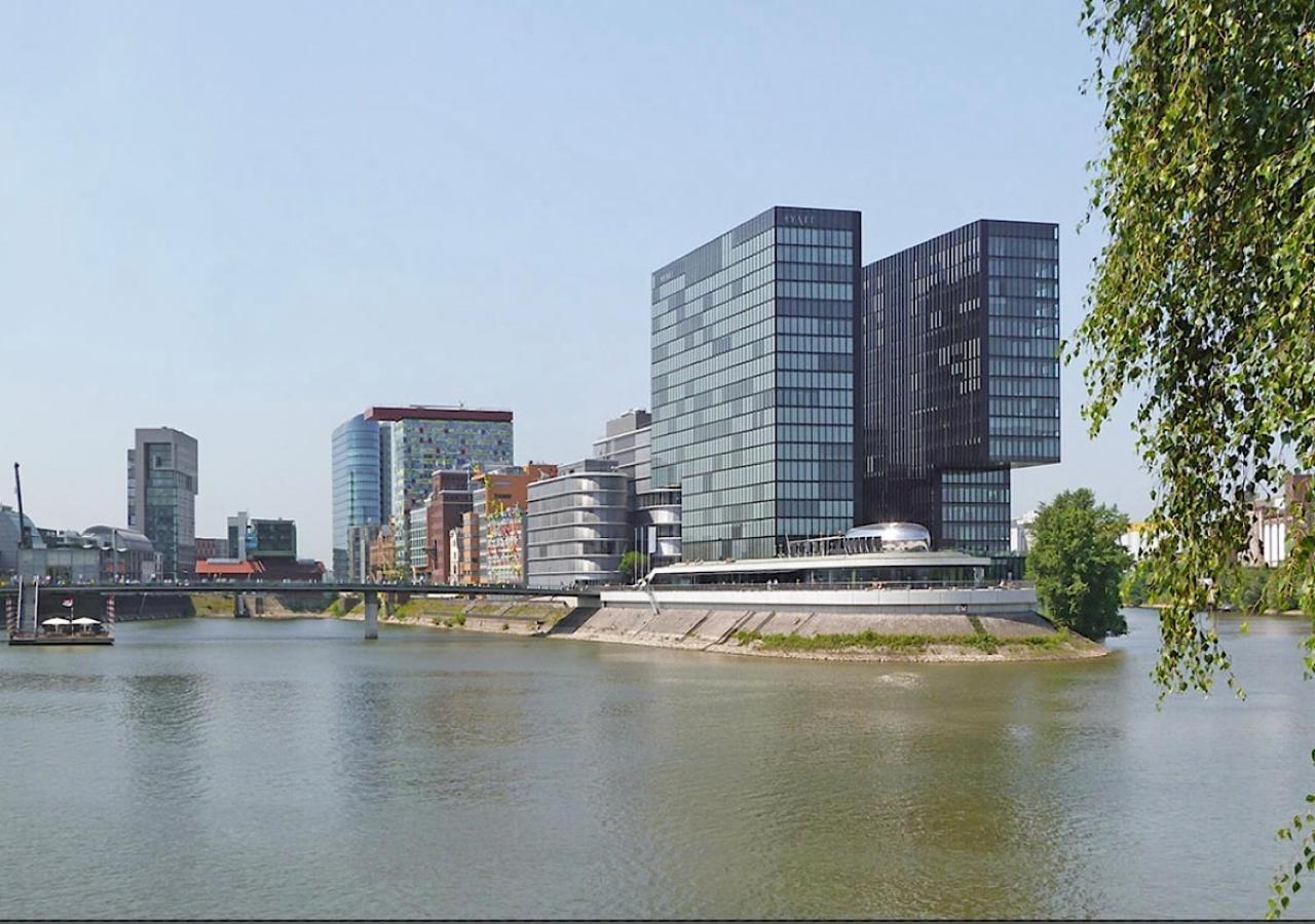 Medienhafen Apartment Direkt Am Zentrum Дюссельдорф Екстер'єр фото