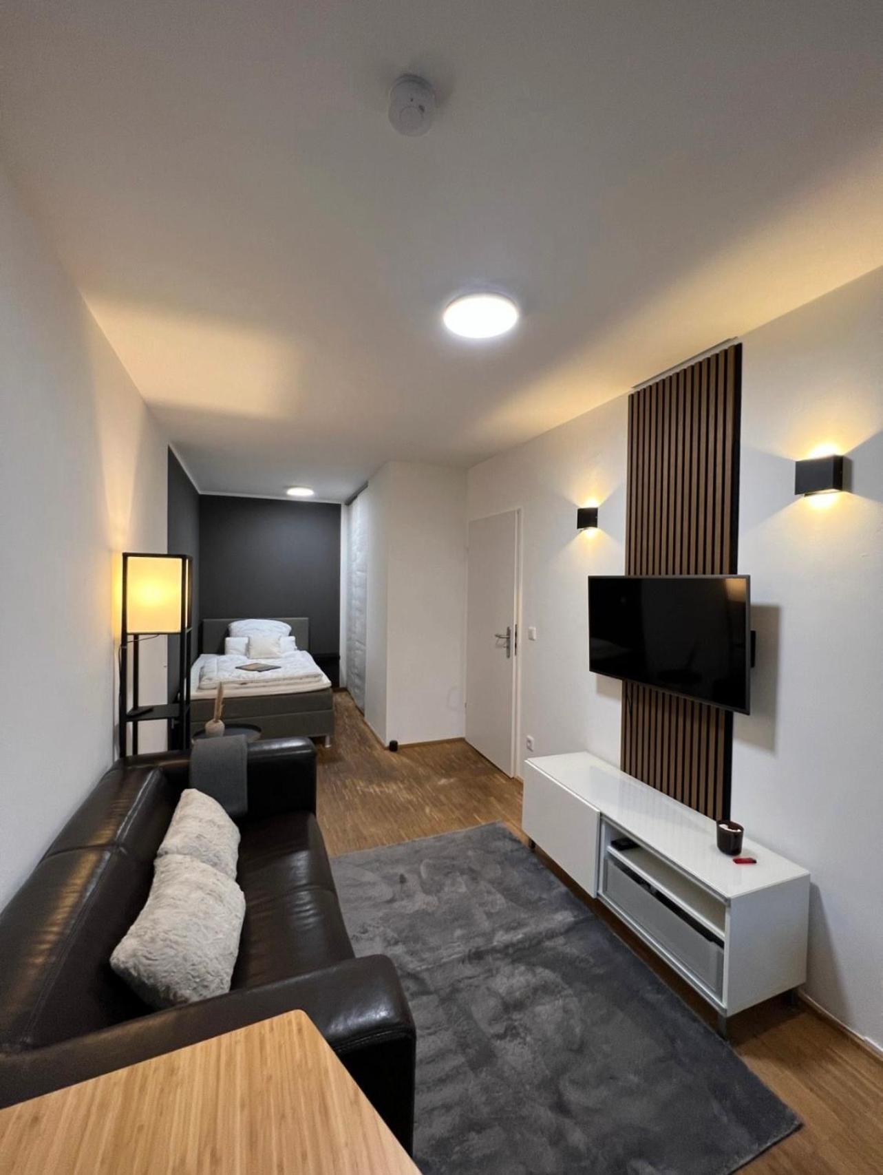 Medienhafen Apartment Direkt Am Zentrum Дюссельдорф Екстер'єр фото