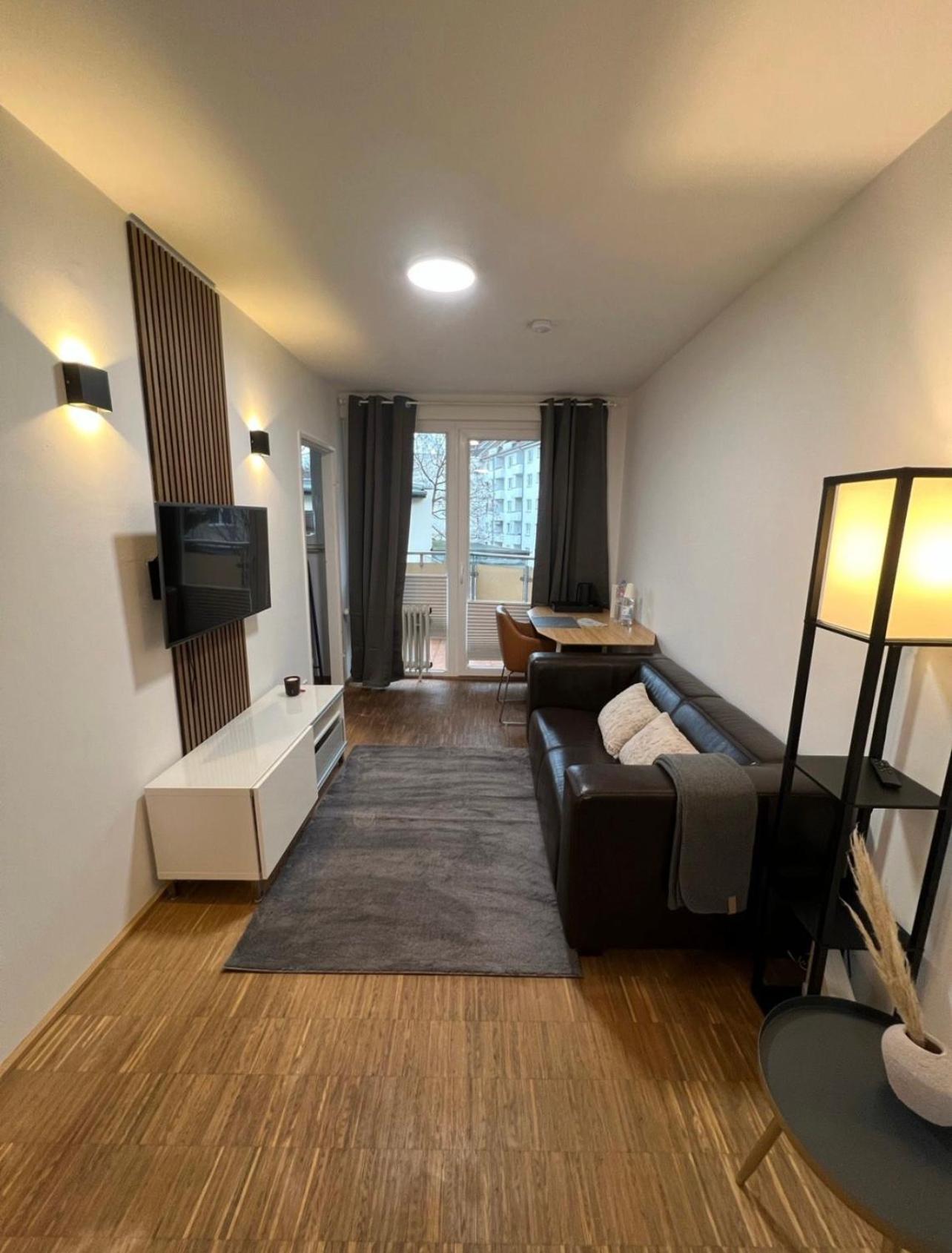Medienhafen Apartment Direkt Am Zentrum Дюссельдорф Екстер'єр фото